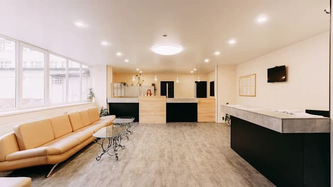 Фото 3 закладу Санаторій «Кристал»